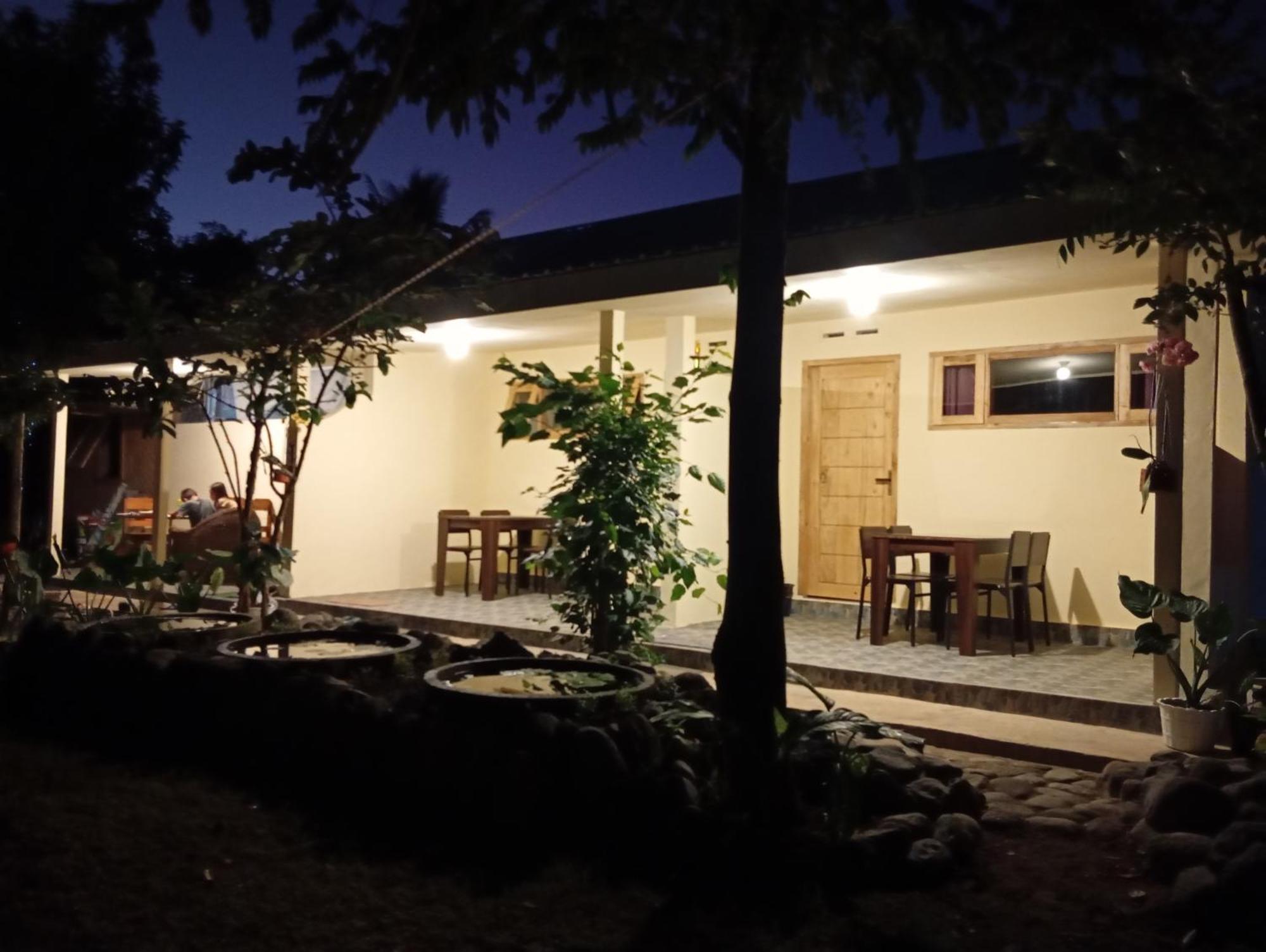 Rumah Kawan Senaru House Of Friend Eksteriør bilde